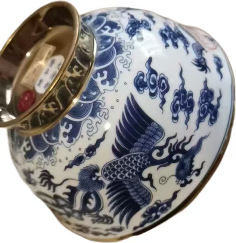 大清乾隆金包瓷青花纹碗BA0006