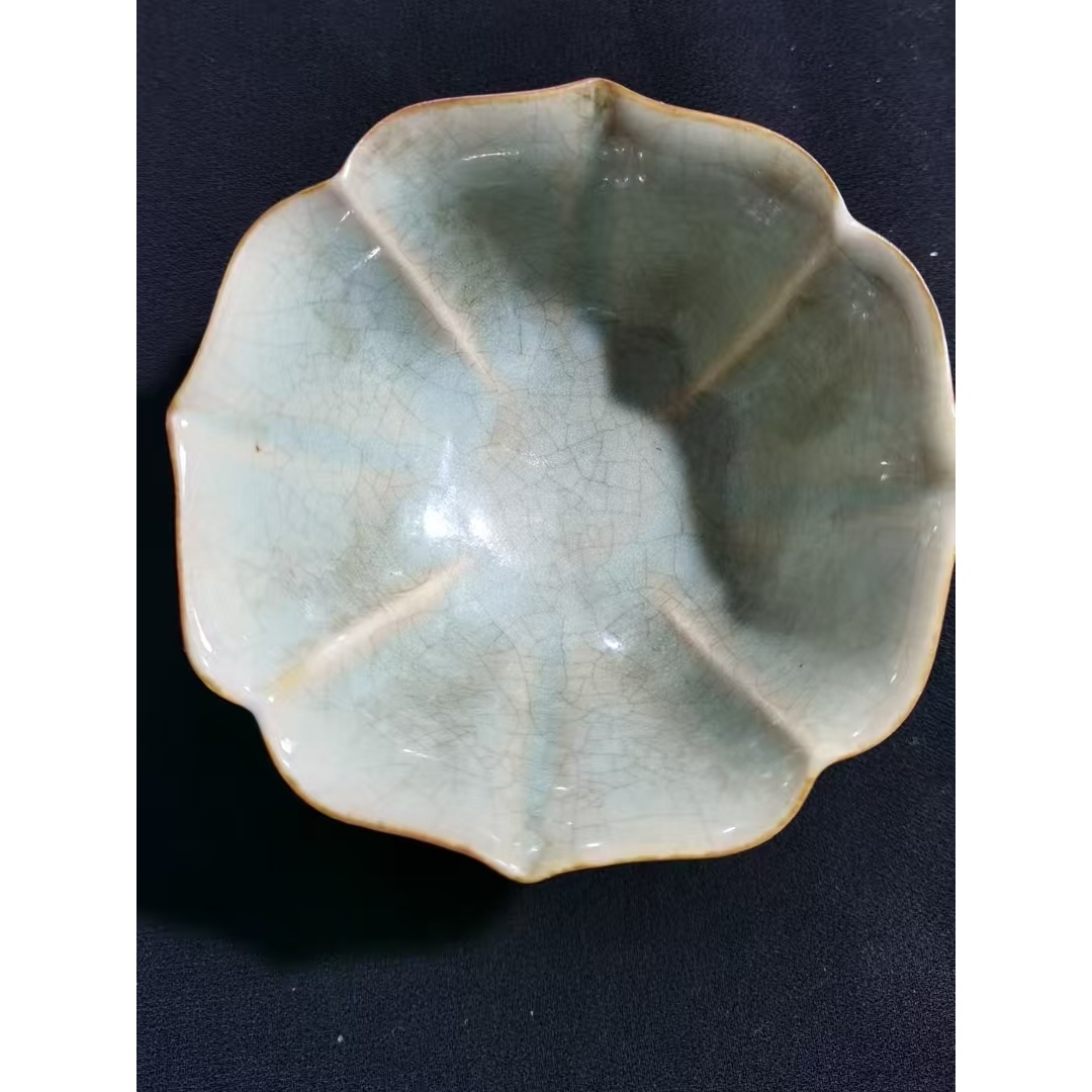 汝窑葵口碗AD0039