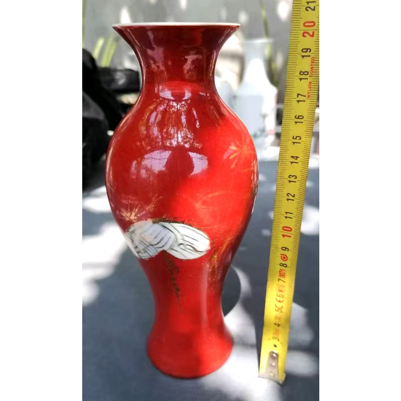 洪宪年制红釉仙鹤纹观音瓶AB0508