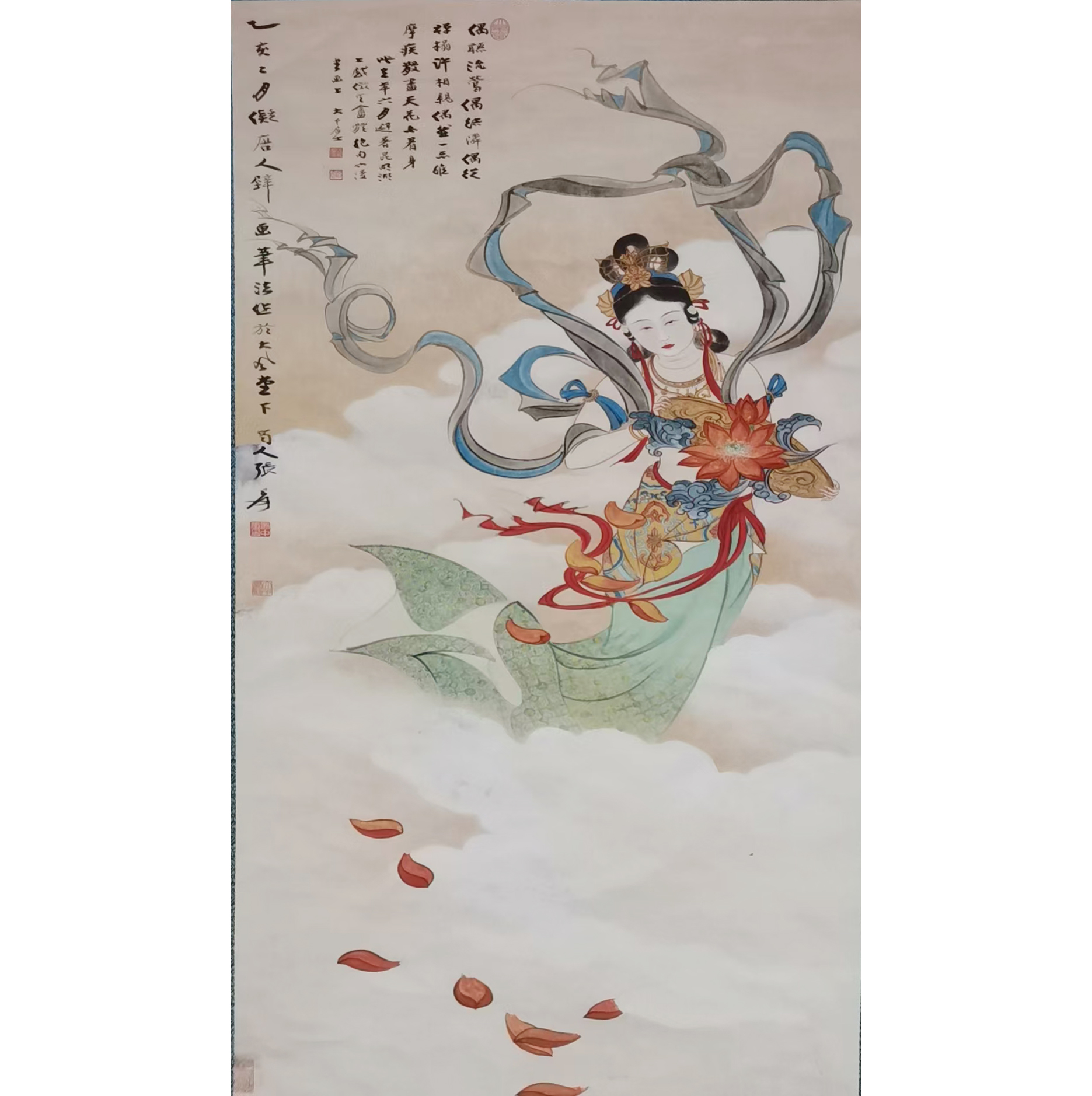 张大千《仕女图》AD8596