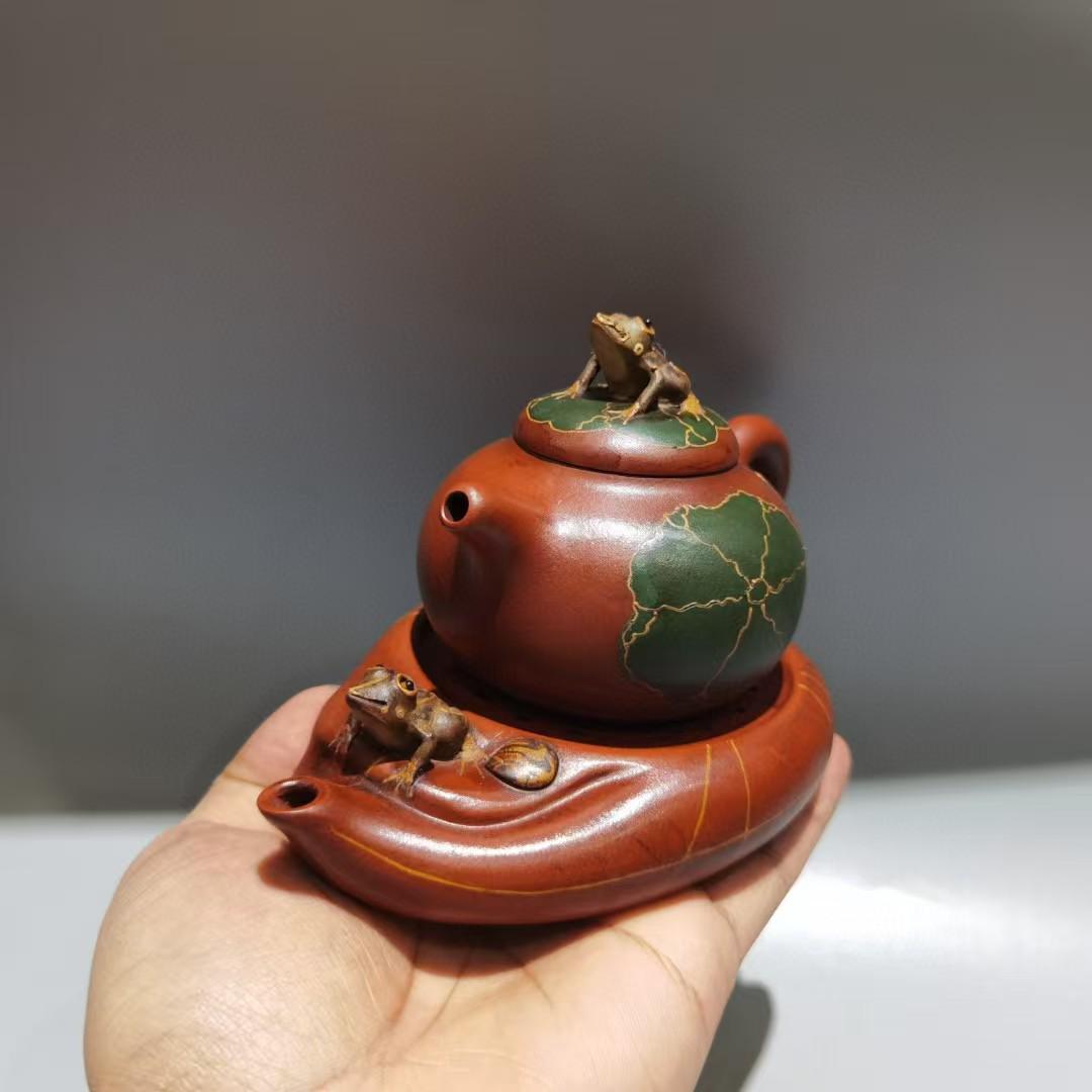 蒋蓉款的青蛙荷叶套壶（紫砂壶）