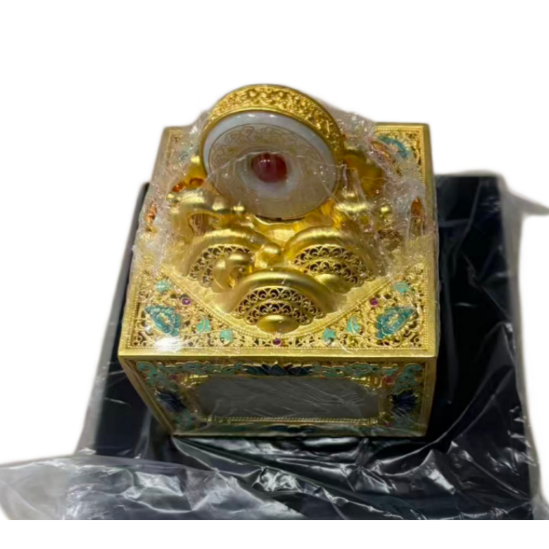 花丝镶嵌和田玉四方宝玺摆件AB04070