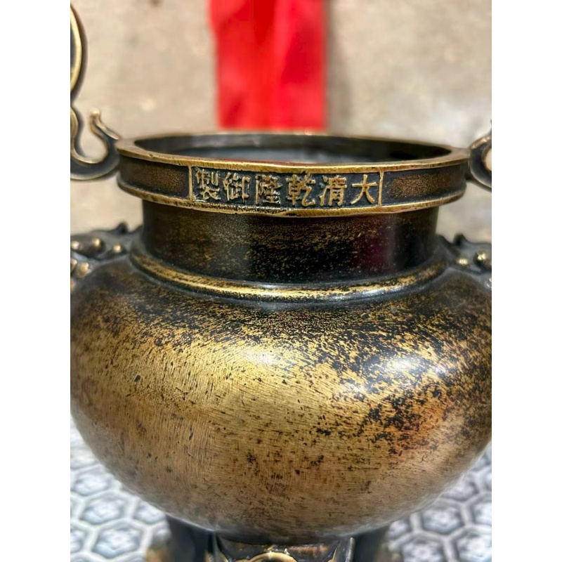 大清乾隆御制铜香炉AB5712