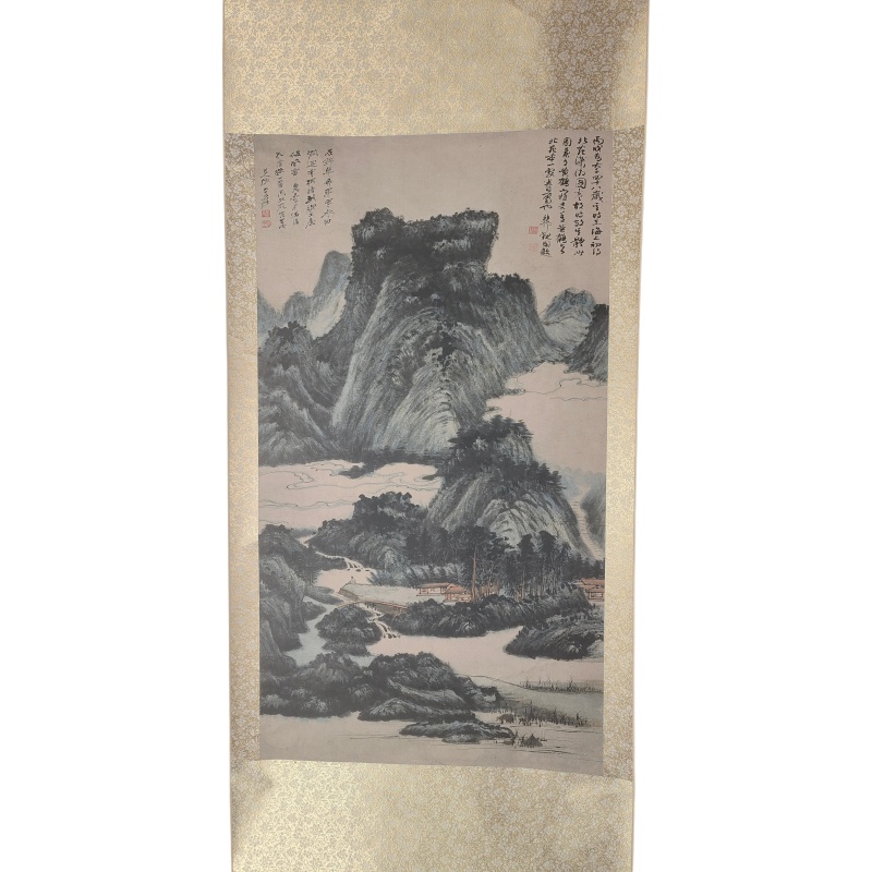 张大千 山水画立轴AC6556