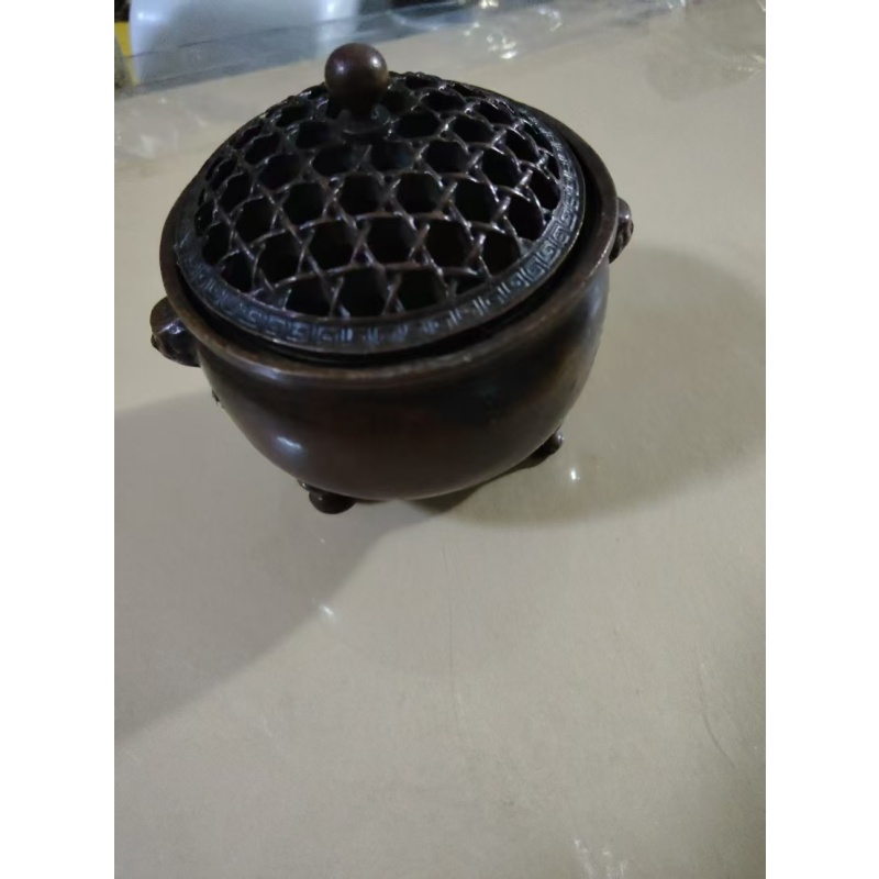 明代宣德款兽耳三足熏炉AC1080
